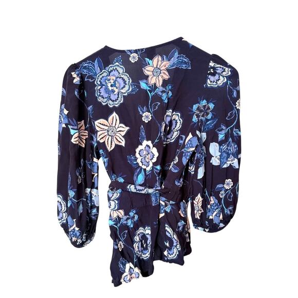 GAP Wrap Top - 3/4 Sleeve - Blue Floral - Size Small - Picture 2 of 7